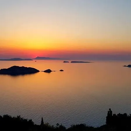 Сasa de vacaciones Art House Pagoi Corfu