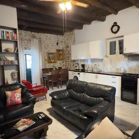 Art House Pagoi Corfu Сasa de vacaciones Agios Georgios Pagon